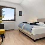 House Velmont - Sauna, Kamin, Garten, Grill, Garage, 20min Winterberg