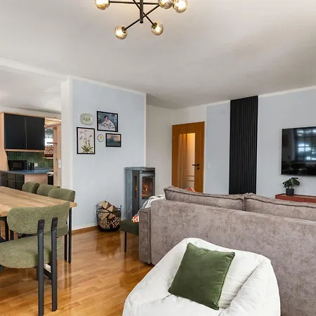 Feriehus House Velmont - Sauna, Kamin, Garten, Grill, Garage, 20min Winterberg