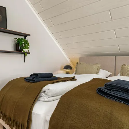 House Velmont - Sauna, Kamin, Garten, Grill, Garage, 20min Winterberg *