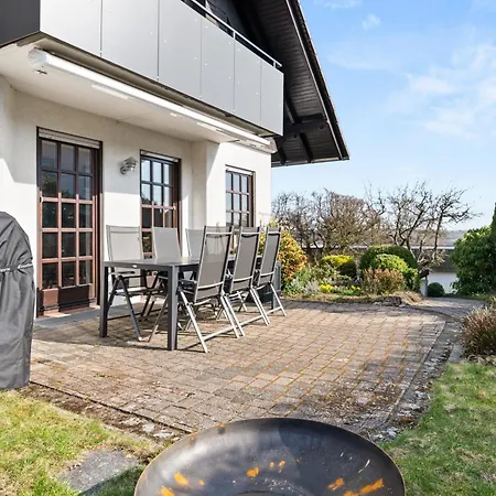 House Velmont - Sauna, Kamin, Garten, Grill, Garage, 20min Winterberg Hallenberg