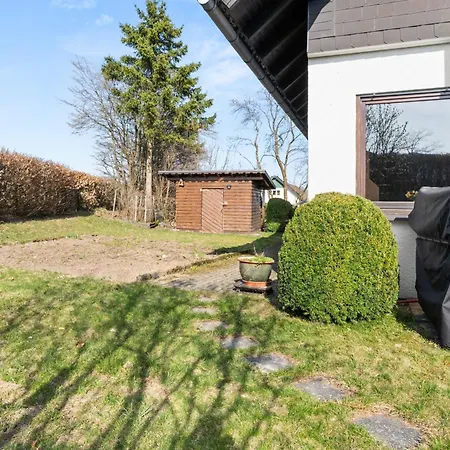 House Velmont - Sauna, Kamin, Garten, Grill, Garage, 20min Winterberg Prázdninový dům