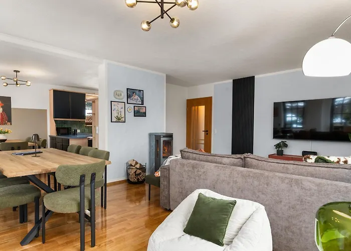 بيت للعطل House Velmont - Sauna, Kamin, Garten, Grill, Garage, 20min Winterberg