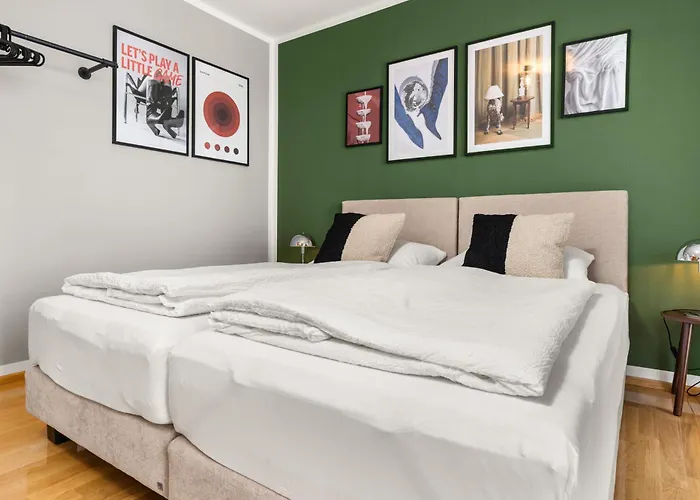 House Velmont - Sauna, Kamin, Garten, Grill, Garage, 20min Winterberg بيت للعطل هالنغبرغ