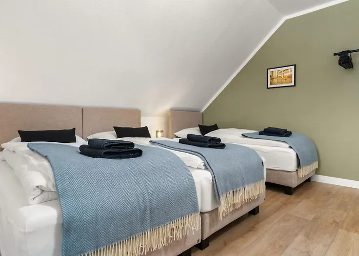 House Velmont - Sauna, Kamin, Garten, Grill, Garage, 20min Winterberg Feriehus Hallenberg