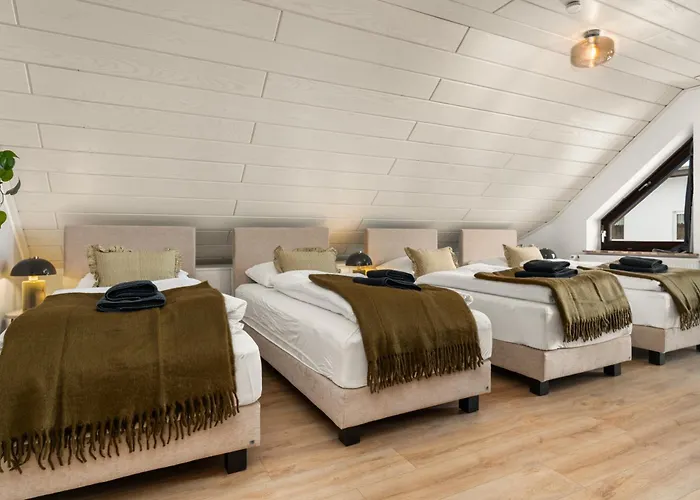 House Velmont - Sauna, Kamin, Garten, Grill, Garage, 20min Winterberg