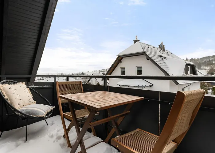 Feriehus House Velmont - Sauna, Kamin, Garten, Grill, Garage, 20min Winterberg *